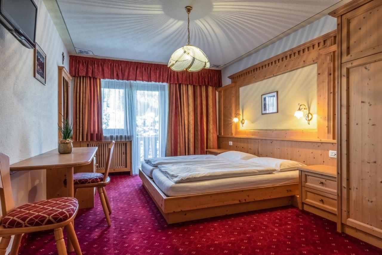 B&B Apartments La Palsa サン・カッシアーノ エクステリア 写真